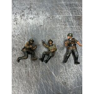 Tamiya Valor 21st‎ Century 1/35 WWII German Soldier Figures Built Painted Lot